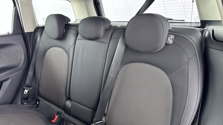 MINI Countryman 1.5 Cooper Classic 5dr Petrol Hatchback